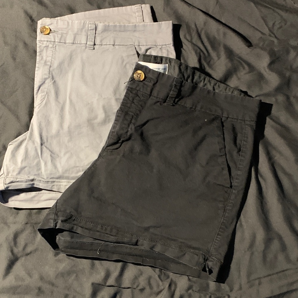 Lot of 2 Pairs Old Navy Women's Shorts Black and Gray Size 16